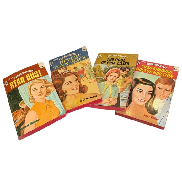 Vintage Other - 1960-1970's Harlequin Romance Novels